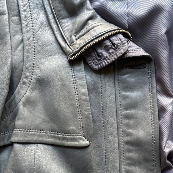 Danier Grey Lamb Skin Leather Jacket in Small - Picture 10 of 11